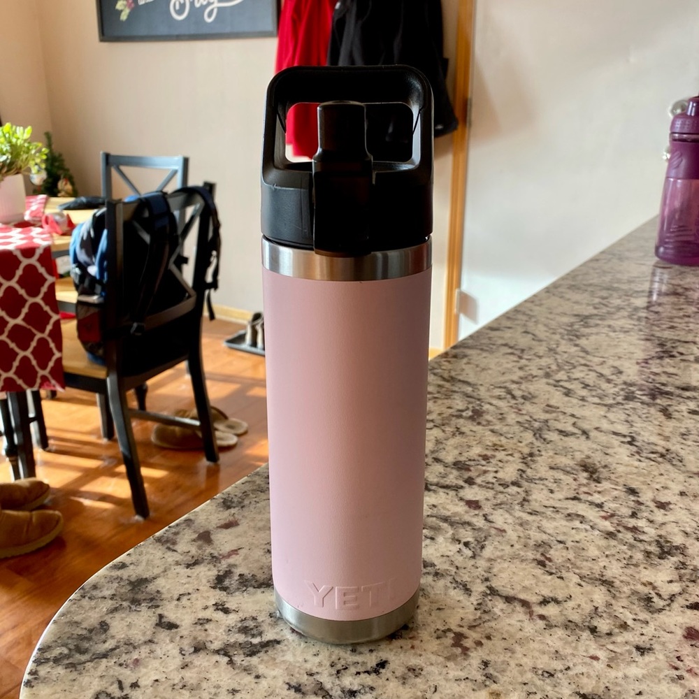 Light Pink 18oz Yeti Bottle